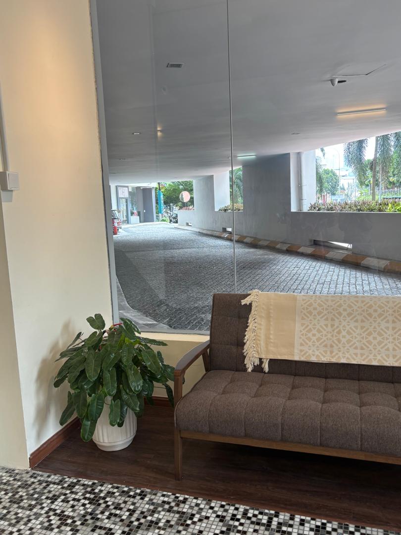 WhatsApp Image 2025-11-10 at 14.21.06 (2)