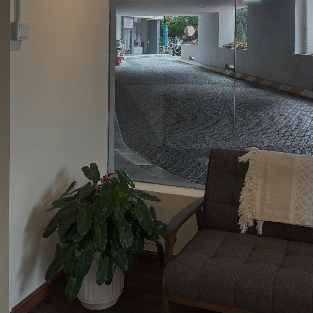 WhatsApp Image 2025-11-10 at 14.21.16 (2)